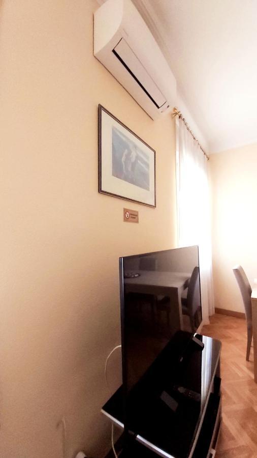 Апартаменты Apartamento En Retiro Мадрид Экстерьер фото